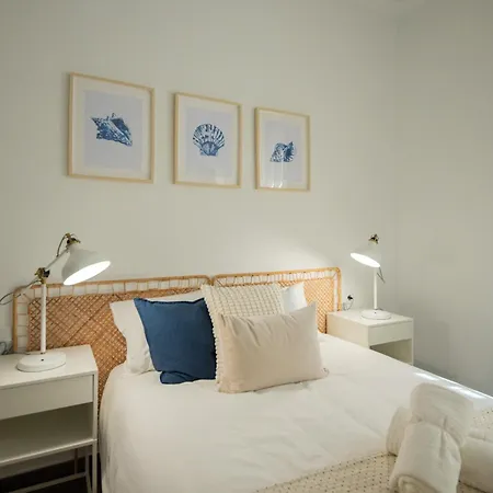 Estudios Y El Antiguo Balneario Ha Apartamento Cádiz